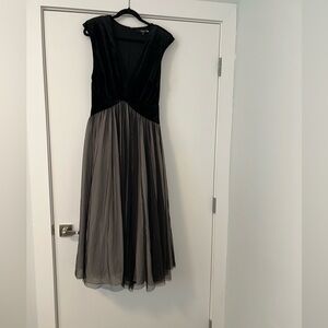 Badgley Mischka Velvet and Tulle  Black Gown Size 8.
